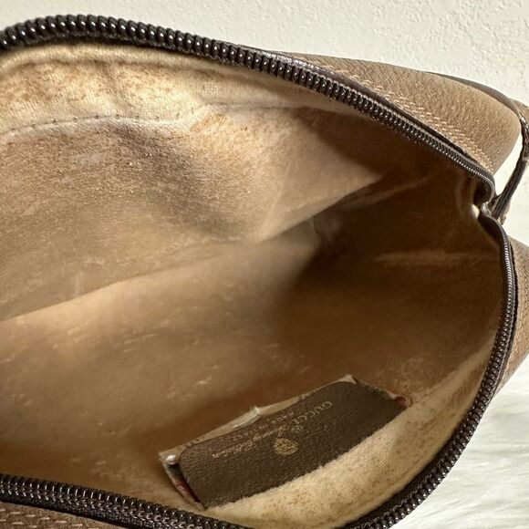 💯Authentic Preloved Gucci crossbody bag w/ Cherryline🍀 - Picture 10 of 14